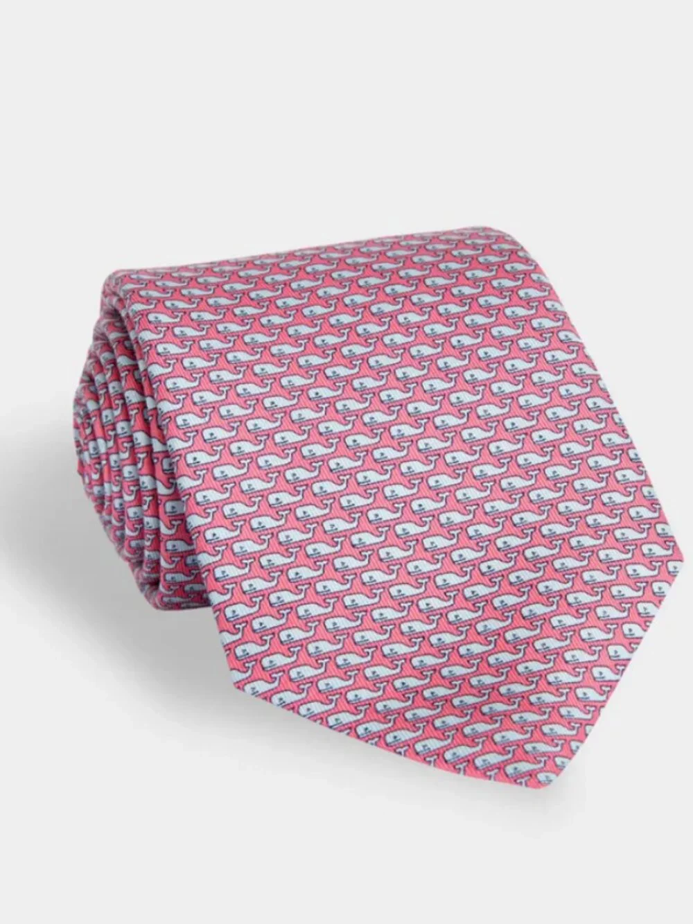 Vineyard Vines 100% Silk Whale Tie Red Pink USA Prep Ivy Golf Business Classic